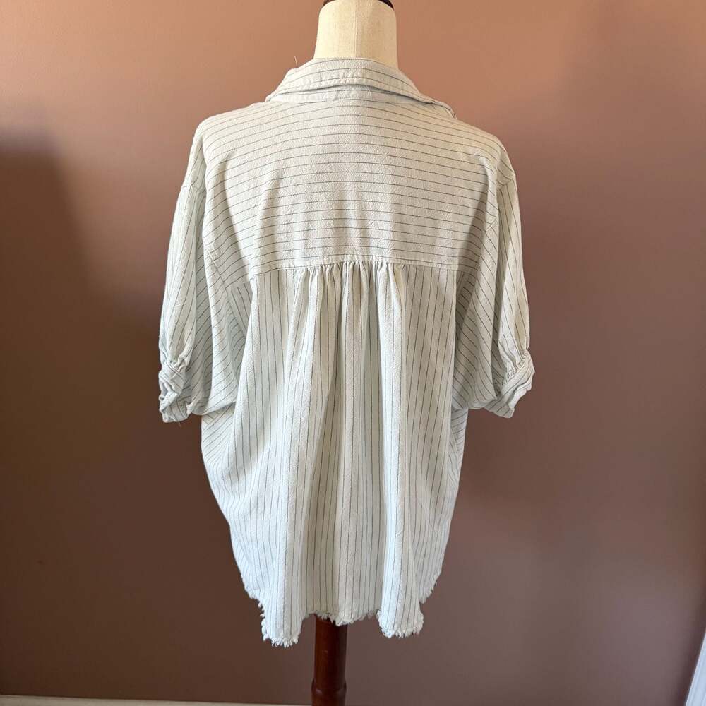 Umgee Stitch Stripe Linen Blend Raw Hem Button Down Top - Picture 2 of 4